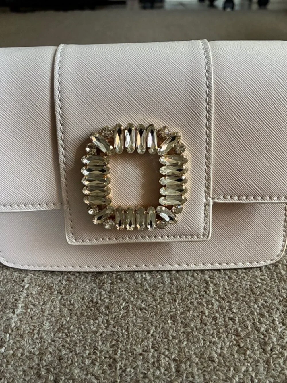 Jewel Badgley Mischka Gold Chain Evening Purse